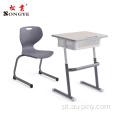 Mesas e cadeiras da escola maternal da mesa do estudo